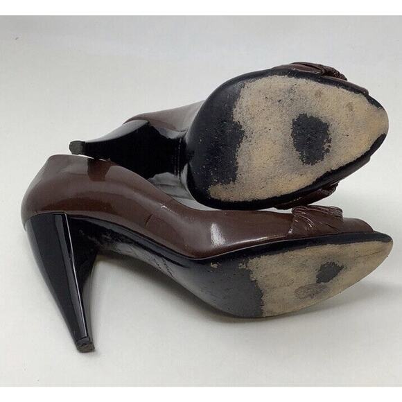 Burberry Brown Patent Leather Ruffle Detail Embellishment Cone Heels Sz 8-8.5/39 - Picture 13 of 15
